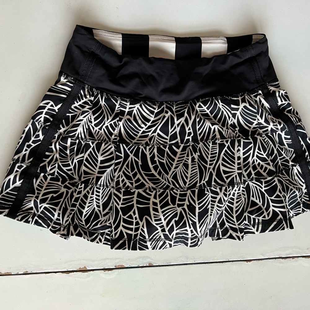 Lululemon skirt